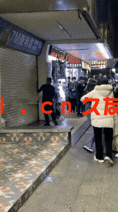 内情曝光！便利店老板娘出轨后续：情夫有家庭，同学会旧情复燃