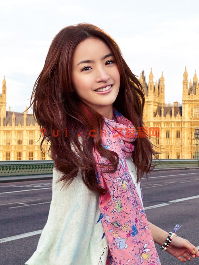 从纯爱到出轨，她的人设终于倒了