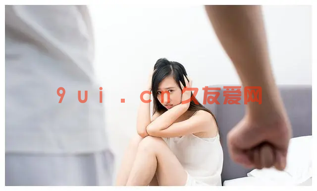 女人有这些表现 多半已经背叛了老公